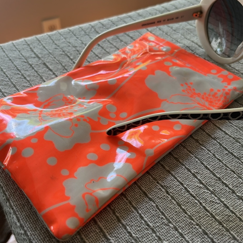 Kate♠️Spade GRACEANN White Round Rim Graphic Print 👓 Sunglasses & Case - Picture 5 of 5